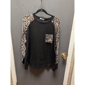 MSJ Womens Plus 3XL Leopard and Black Raglan Sleeve Patch Pocket Tee